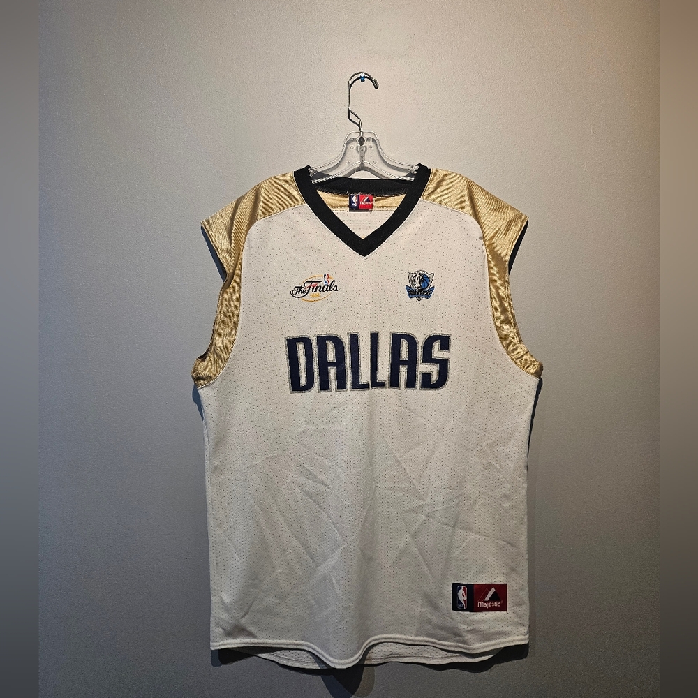 NBA Dallas Mavericks Dirk Nowitzki Nba  finals 2008 Alternate Jersey | Size XXL